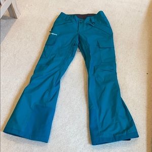 NWOT Patagonia snow pants, Xs
